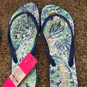 Lilly Pulitzer flip flops